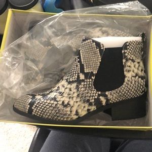 BNIB snakeskin booties!